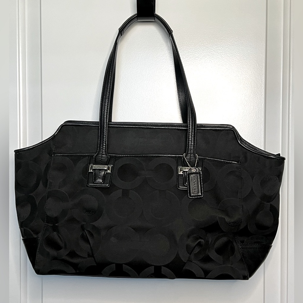 Coach Shoulder Bag